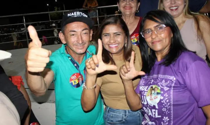 Prefeito Naerton Moura reúne multidão em Sussuapara em ato político em apoio à reeleição do presidente Lula