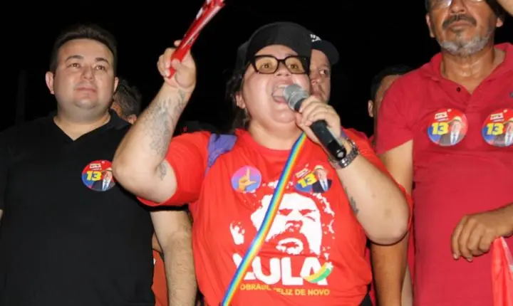 Prefeito Naerton Moura reúne multidão em Sussuapara em ato político em apoio à reeleição do presidente Lula