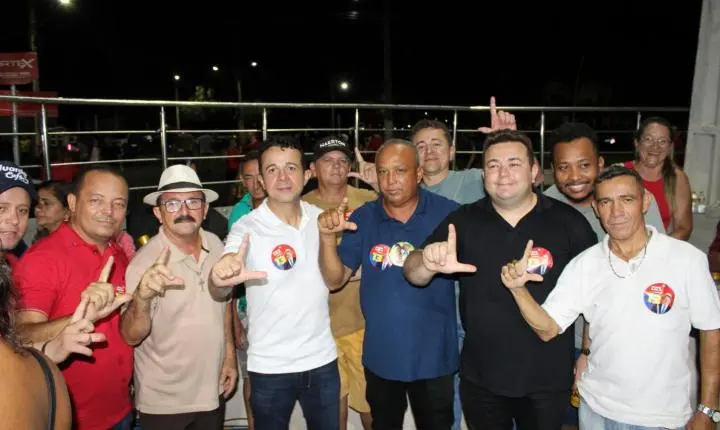 Prefeito Naerton Moura reúne multidão em Sussuapara em ato político em apoio à reeleição do presidente Lula