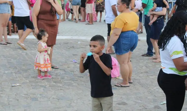 Santana Encantada: Prefeitura promove grande festa do Dia das Crianças na gestão do prefeito Adonaldo Cassiano