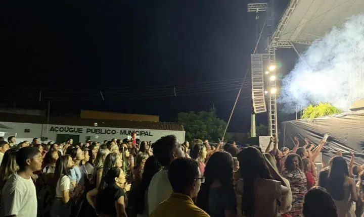 São José do Piauí celebra o 13º Dia do Evangélico com culto, homenagens e show de Juliano Son