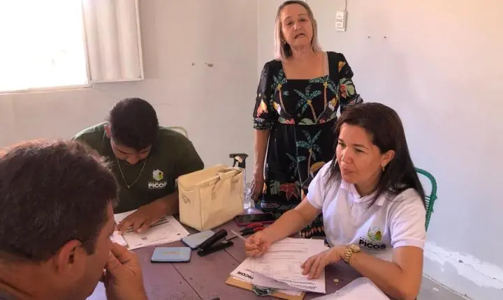 Secretaria de Agricultura realiza inscrições do Garantia-Safra nas comunidades e destaca agilidade com uso da internet