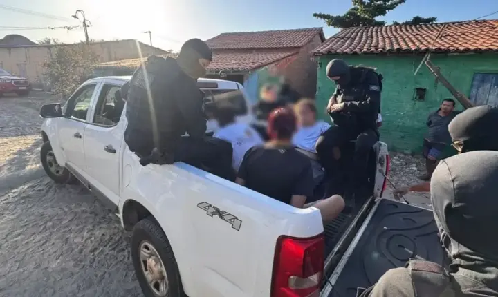 Operação prende sete suspeitos de tráfico de drogas em Parnaíba; três estão foragidos
