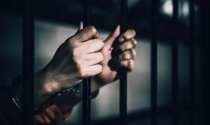 Homem é condenado a 12 anos por tentativa de homicídio contra cinco jovens em Piripiri