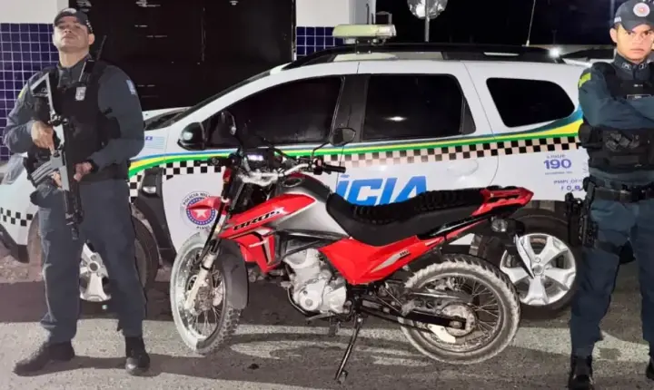 PIO IX | PM apreende motocicleta com sinais de adulteração no centro da cidade