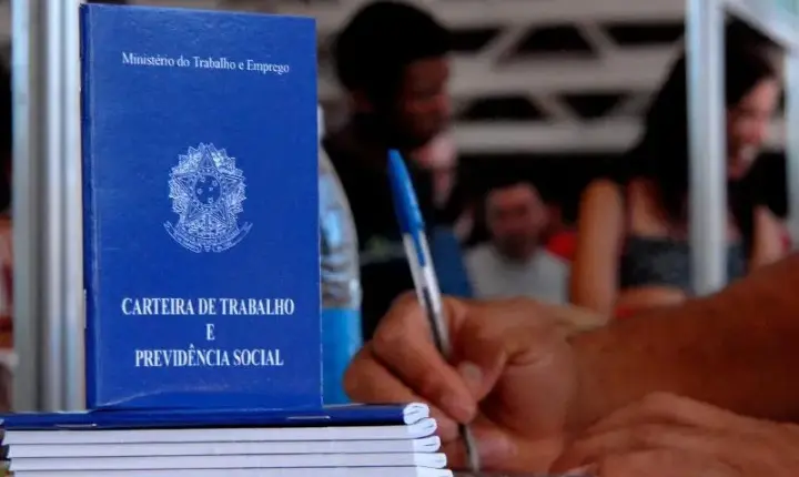 Sine divulga novas vagas de trabalho em Teresina, Floriano, Parnaíba e Picos nesta terça (6)
