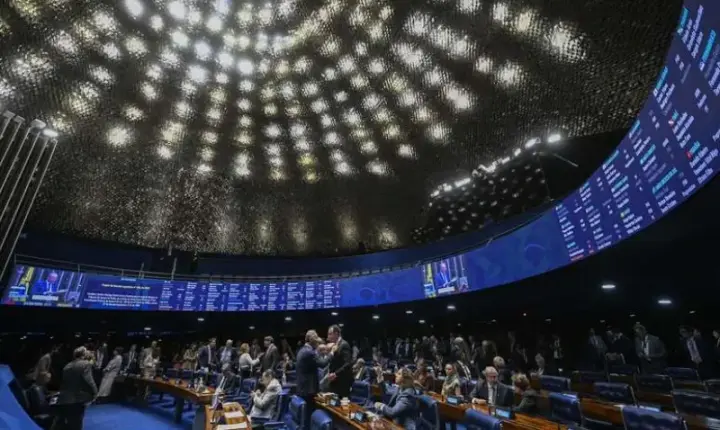 Fim da escala 6x1: PEC será analisada pelo Senado nesta terça-feira (6); veja como será a tramitação